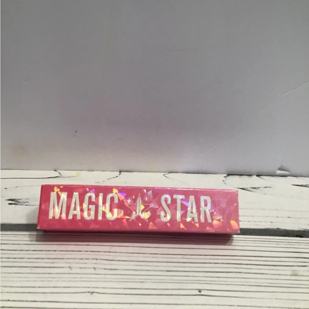 Magic Star Pink Lipstick